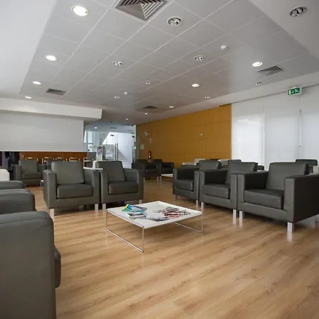 Hi - De Juventude Hostel *