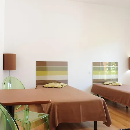 Hi - De Juventude Hostel *