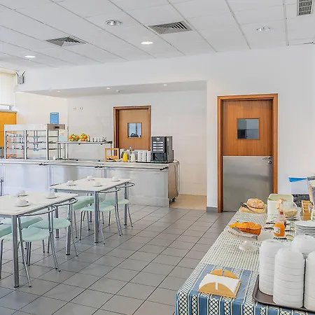 Hostel Hi Lousa - Pousada De Juventude
