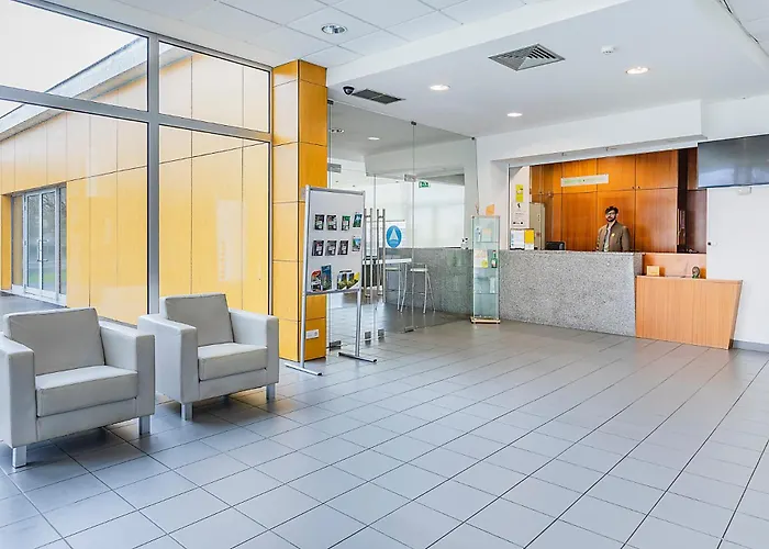 Hi - De Juventude Хостел *