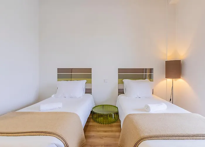 Хостел Hi - De Juventude Луса